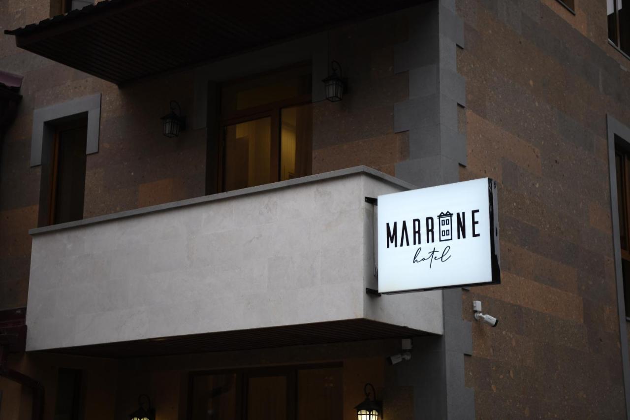 Marrone Hotel ซากาดซอร์ ภายนอก รูปภาพ